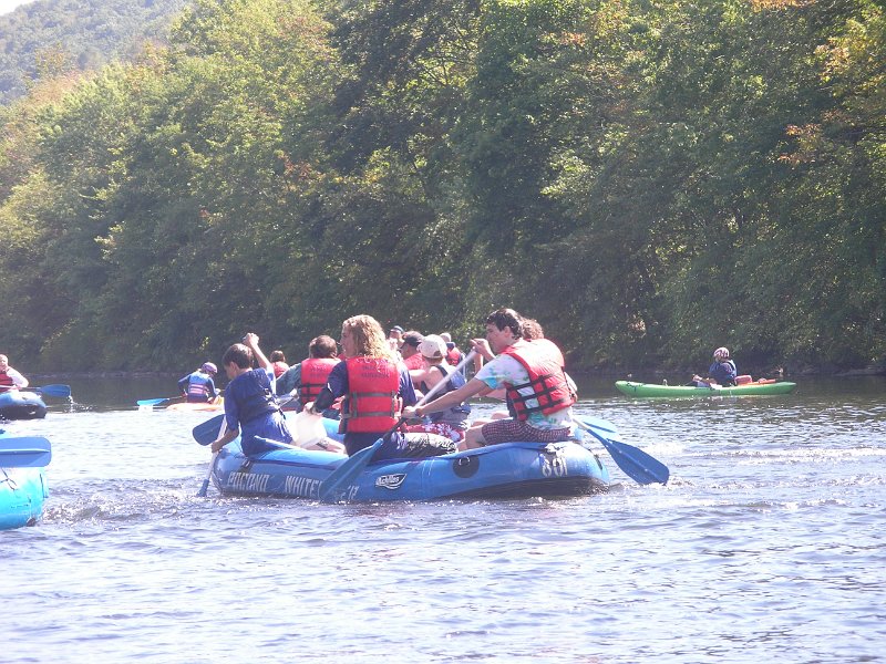 Whitewater rafting - golf trip 2008 086.jpg